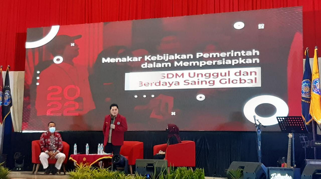 Erick Thohir saat mengisi talk show di UMM, Sabtu (15/1/2022). Foto: Aisyah Nawangsari