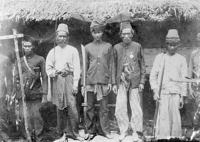 Potret pejuang Aceh semasa perang melawan Belanda. Dok. KITLV