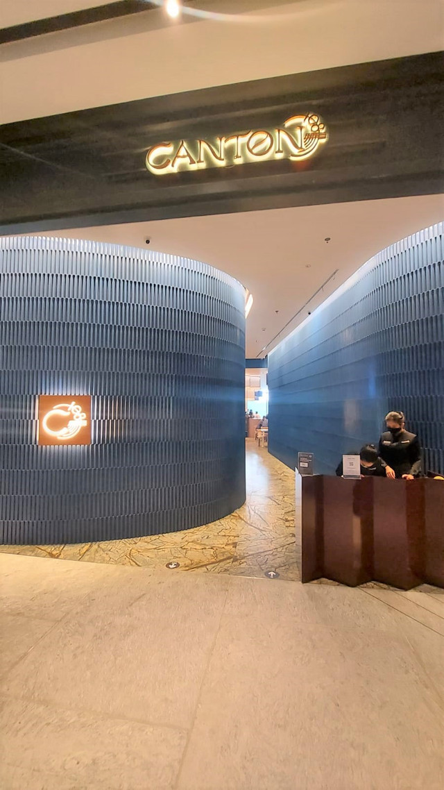 Bagian depan restoran Canton 108 Foto: Azalia Amadea/Kumparan