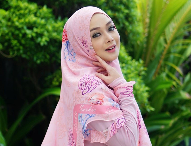 Penyanyi Terry Putri. Foto: Instagram.com/terryputri