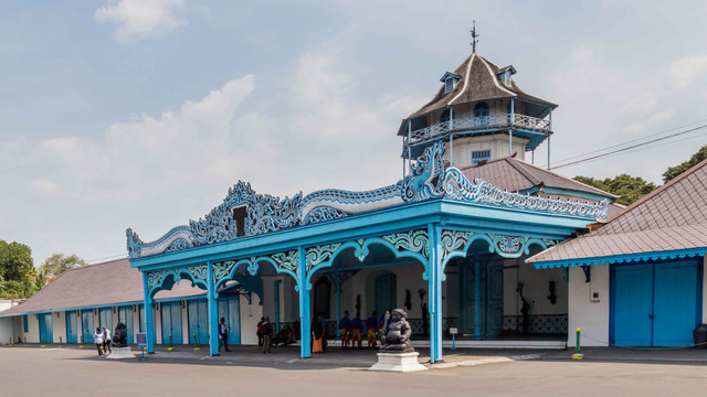 Keraton di Surakarta, Solo. Foto: INTREEGUE Photography/shutterstock