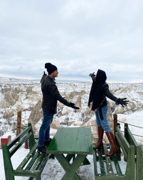 Zikri Daulay dan Ayu Aulia di Turki. Foto: Instagram/ayuaulia5252