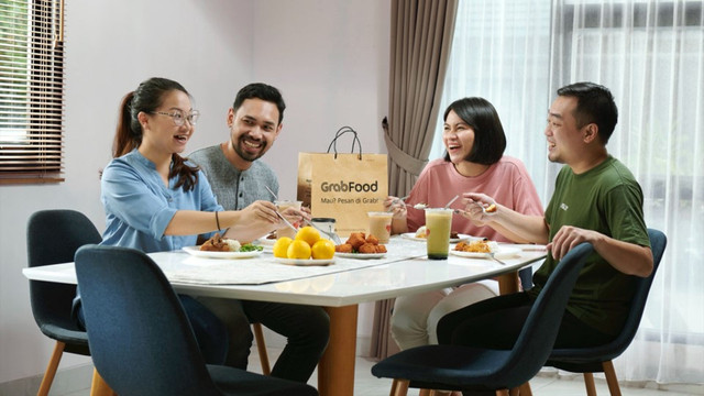 Ilustrasi Cara Daftar GrabFood Tanpa NPWP. Foto: Grab.