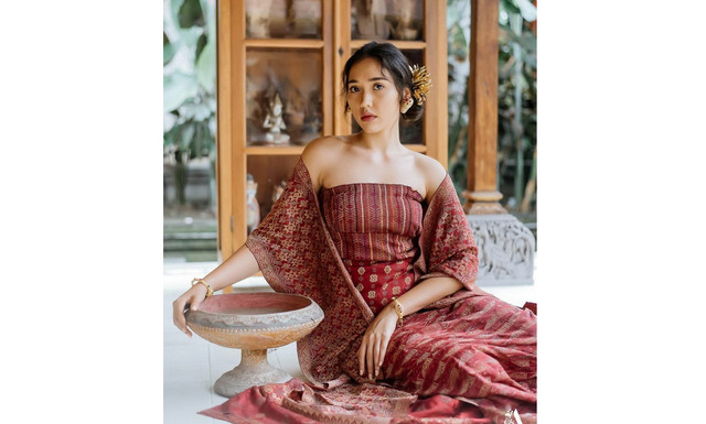  Laksmi Deneefe Suardana - IST