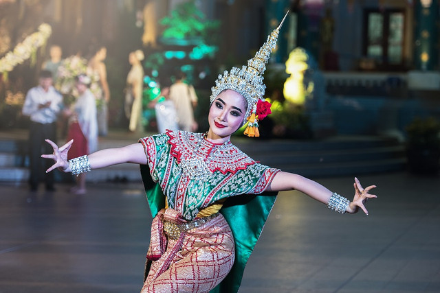 Ilustrasi Seni Tari Daerah. (Foto: sasint by https://pixabay.com)