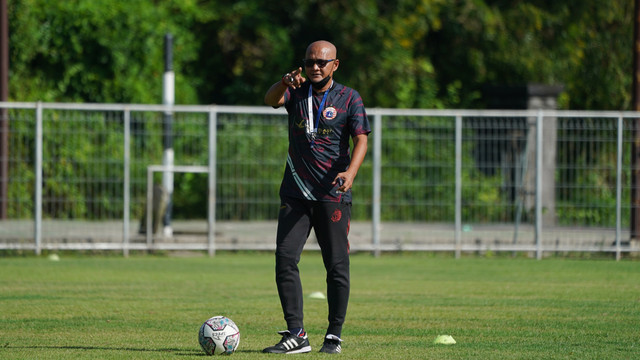 Pelatih Persija Jakarta, Sudirman. Foto: Persija Jakarta
