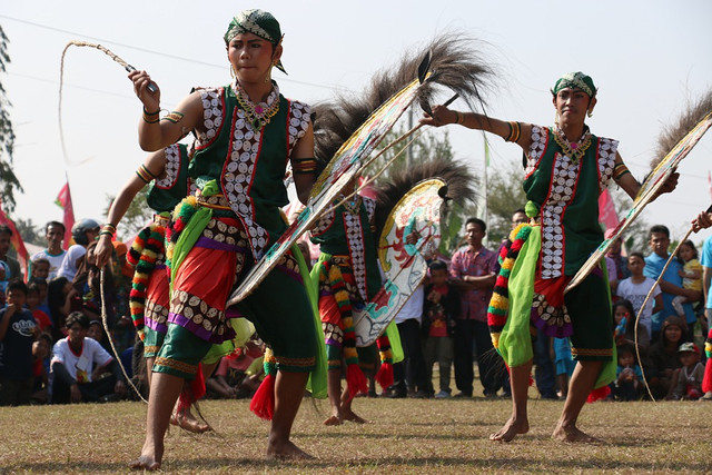 Ilustrasi Properti Tarian Kuda Lumping dan Penjelasan Lengkapnya. Sumber: pixabay