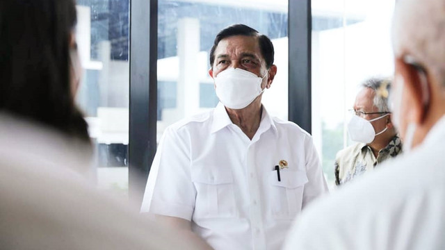 Menko Marves Luhut Pandjaitan. Foto: Instagram/@luhut.pandjaitan