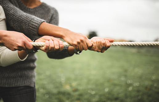 Ilustrasi gaya dalam fisika. Foto. dok franckreporter (Unsplash.com)