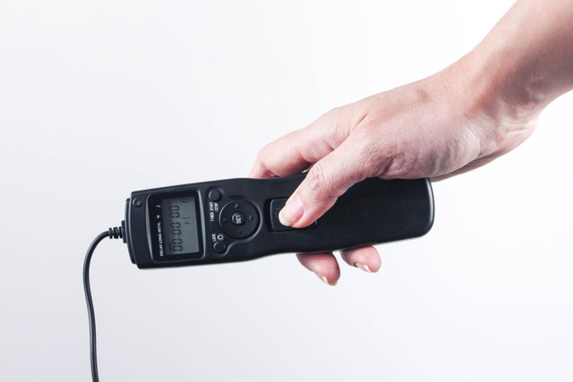 Tipe shutter release dengan kabel.  Foto: JuliaDorian/shutterstock