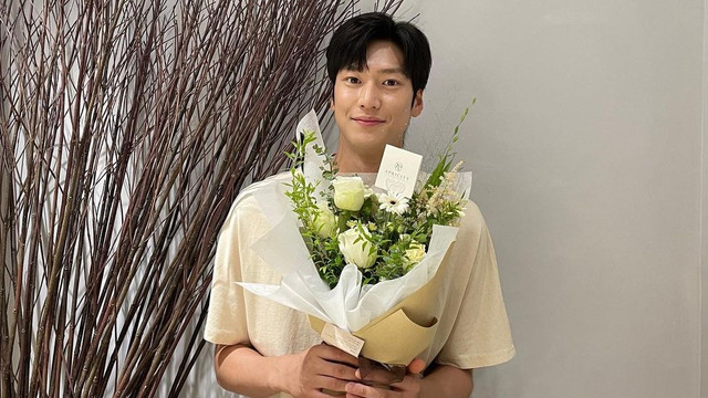 Aktor Korea Na In Woo. Foto: Instagram/@10042n00