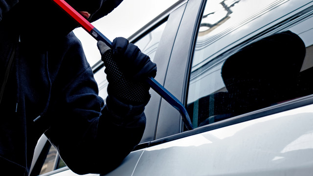 Ilustrasi mobil. Foto: assoonas/Getty Images