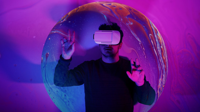 Ilustrasi metaverse. Foto: tolgart/Getty Images