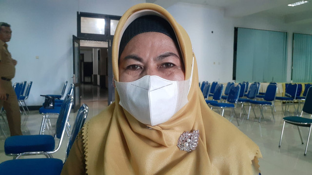 Kepala Dinas Ketenegakerjaan (Disnaker) Kota Ternate, Maluku Utara, Nuraini Nawawi. Foto: SAR/cermat