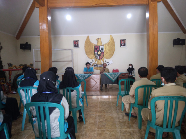 Pembukaan KKNT Desa Banaran