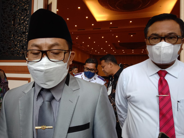 Wali Kota Malang, Sutiaji (kiri). Foto: M Sholeh