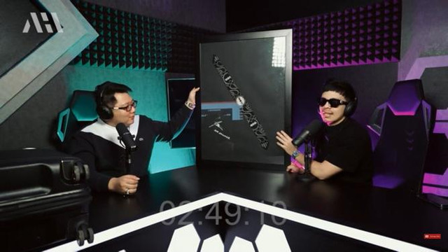 Atta Halintar dan Reza Paten.  Foto: Tangkapan layar kanal YouTube AH. 