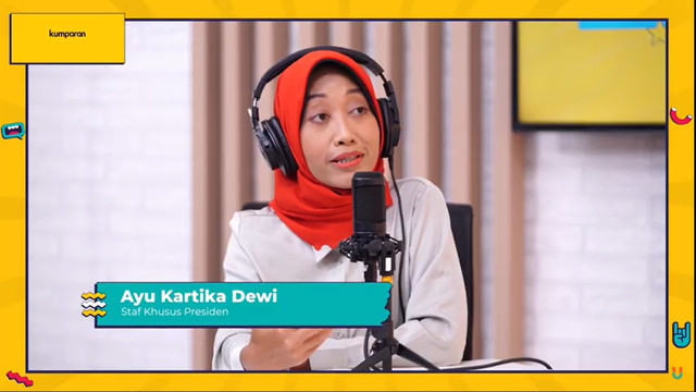 PODBAR kumparan sesi 'Perempuan Berani Bikin Perubahan' bareng Staf Khusus Presiden, Ayu Kartika Dewi, Sabtu (29/1/2022).
Foto: Youtube/kumparan