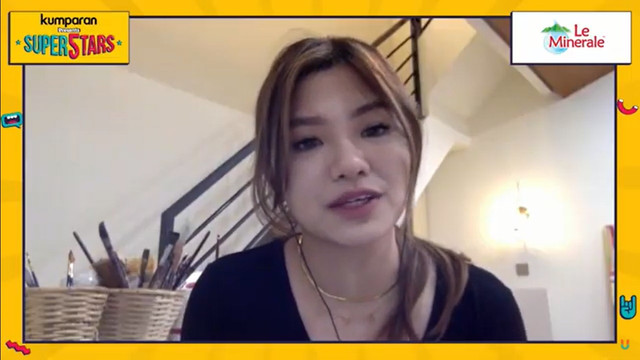 Eva Alicia di acara kumparan super5tars, Sabtu (29/1/2022). Foto: Youtube/kumparan