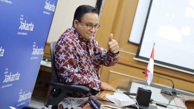 Gubernur DKI Jakarta, Anies Baswedan, menghadiri acara seremonial pengumuman resmi (secara daring) kemenangan aplikasi Jakarta Kini (JAKI) di ajang ASEAN ICT Awards (AICTA) 2021. Foto: PPID DKI Jakarta