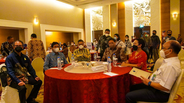 Menko Perekonomian Airlangga Hartarto menghadiri kick off meeting Labour 20 sebagai bagian pertemuan G20. Foto: Kemenko Perekonomian