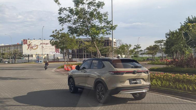 Honda HR-V saat syuting iklan di kawasan Jakarta Utara. Foto: Instagram/@hnry.s