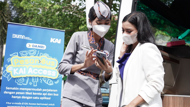 Sinergi KAI dan DAMRI. Foto: KAI