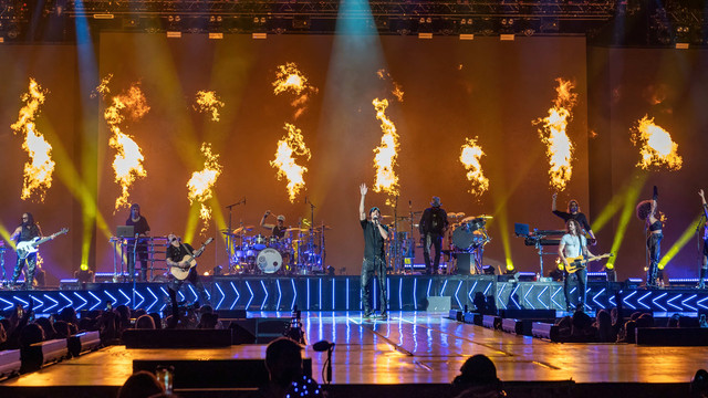 Ilustrasi konser musik. Foto: Suzanne Cordeio/AFP