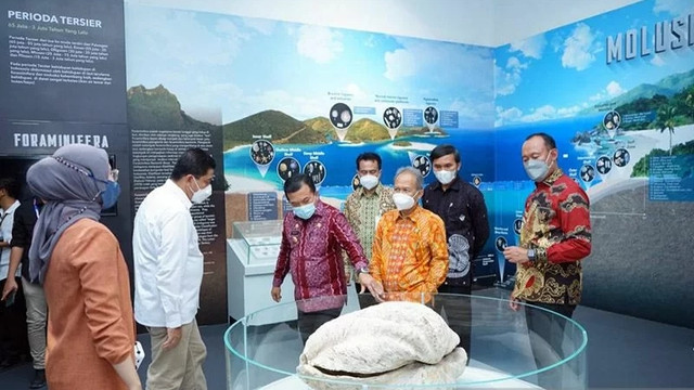 Gubernur Jambi Al Haris mengunjungi Museum Geologi Badan Geologi Kementerian ESDM. Gubernur Jambi mendorong Geosite Kerinci menjadi Geopark Nasional. Foto: Diskominfo Provinsi Jambi/Antara