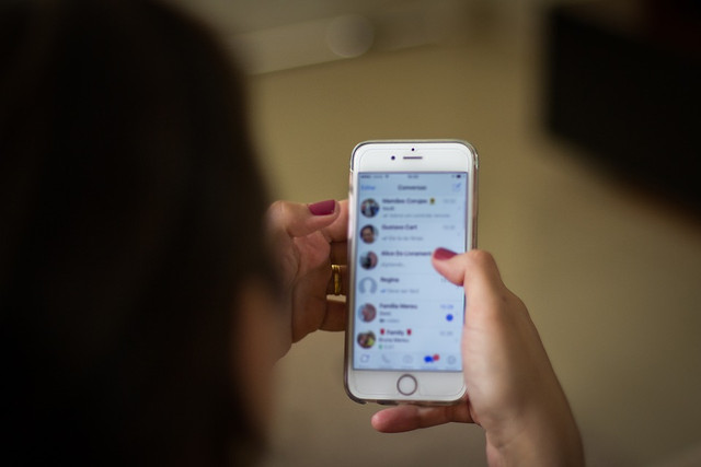 Ilustrasi Menghapus Kontak WhatsApp. (Foto: brunamereu by https://pixabay.com)