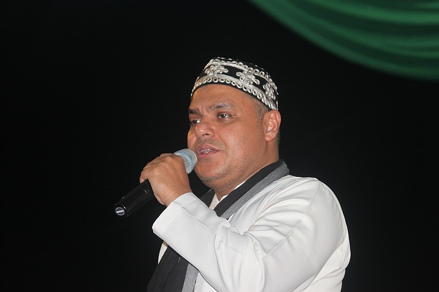 Ilustrasi  lirik sholawat nabi abdau bismillah, sumber gambar oleh Mufid Majnun dari Pixabay