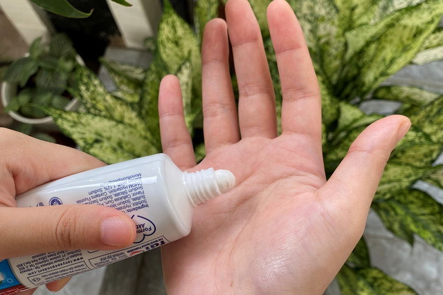 Ilustrasi menghilangkan bau bawang di tangan dengan pasta gigi. Foto: Ade Naura Intania/kumparan 