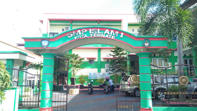 SMP Islam 1 Kota Ternate. Foto: Istimewa