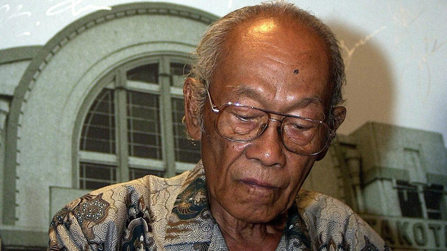 Pramoedya Ananta Toer. Foto: Weda/AFP