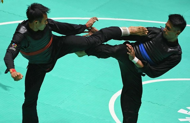 Para Pesilat Menggunakan Body Protector. (Foto: INASGOC)