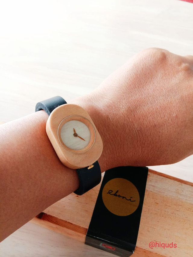 jam tangan kayu Eboni Watch