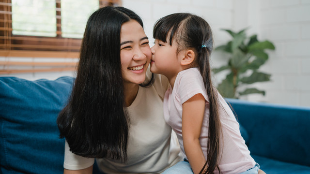 Ilustrasi ibu dan anak. Foto: pixabay