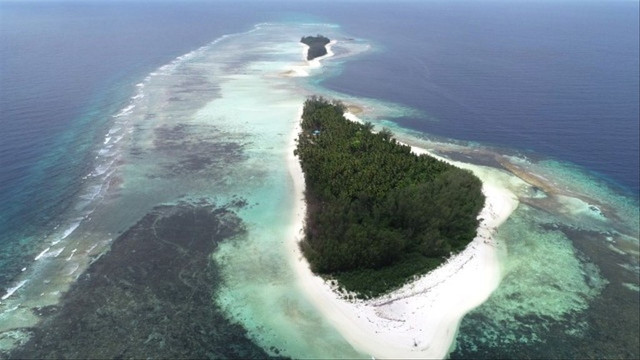 Pulau Malamber masuk dalam gugusan Kepulauan Balabalakang, Kabupaten Mamuju, Sulawesi Barat. Foto: Dok. Kominfo Sulbar