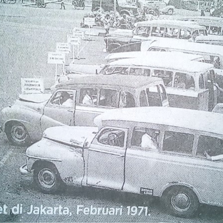 Yetuk ayolning retro surati