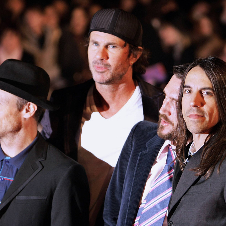 Lirik dan Chord Lagu Can't Stop - Red Hot Chili Peppers | kumparan.com