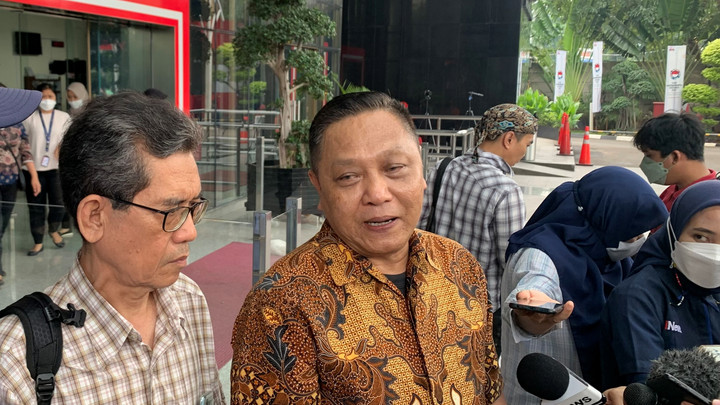 INET, Perusahaan Milik Adhie Massardi, Akan Melantai di Bursa Hari Ini ...