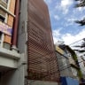 Modern Internasional