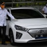 Warna Mobil
