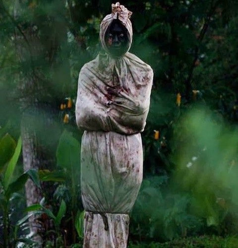 Kisah Pertamaku Kerasukan Dan Melihat Pocong Kumparan Com