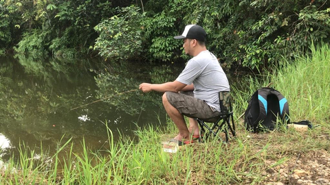 Microfishing Memancing Ikan Kecil Sambil Menikmati Alam Kalimantan Kumparan Com