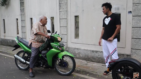Viral Soal Baim Wong Kakek Suhud Aldi Taher Bikin Lagu Dan Sindir Lewat Parodi Kumparan Com<script async src=