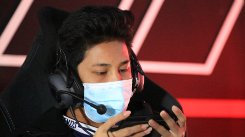 Evos Vs Rrq Ferxiic Membawa Kemenangan El Clasico Kali Ini Kumparan Com