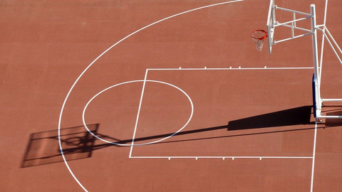Ukuran Lapangan Bola Basket Mini Seukuran Ukuran Lapangan Bola Basket Sesuai Aturan FIBA dan Perbasi | kumparan.com