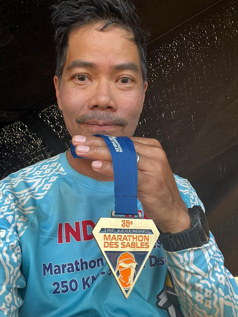 Ada Cinta Omar Agoes Untuk Anak Yatim Piatu Di Balik Marathon Gurun Sahara Kumparan Com<script async src=