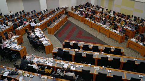 DPR Minta Sri Mulyani Pangkas Belanja Kementerian dan Pemda untuk Tangani Corona